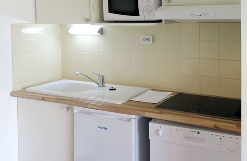 Parentis-en-Born Apartment | Les Cottages du Lac T3 Tradition by Interhome