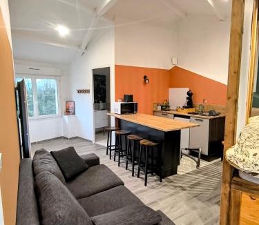Treize-Vents Apartment | Les Coureurs de Lune, petit dej inclus, 10mn du Parc