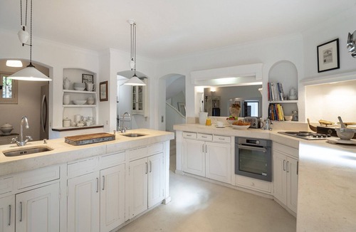 Tourrettes-sur-Loup Villa | Les Courmettes
