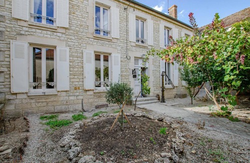 Loches-sur-Ource House | Les Crins du Vignoble