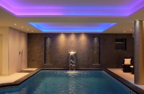 Blanquefort Hotel | Les Criquets Hôtel & Spa