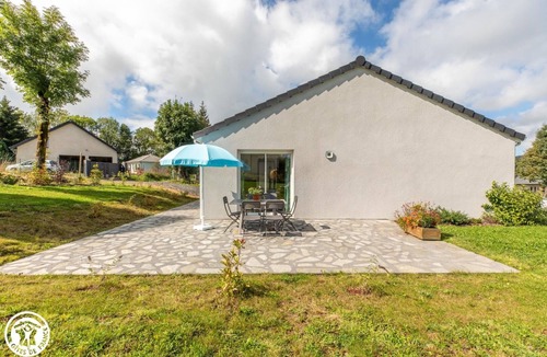 Saint-Pierre-Roche House | Les Croix Petites - Saint Pierre Roche