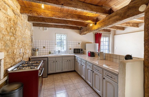 Jayac House | Les Crouquets - Le cerisier