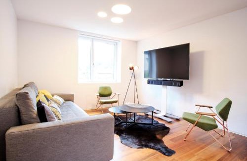 Martigny House | Les Cubes