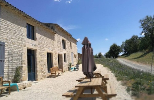 Echire House | Les Cyprès