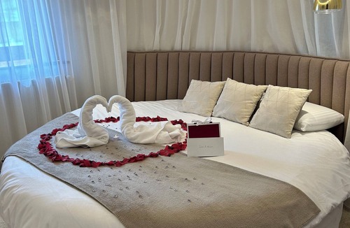 Vignieu Hotel | Les Dépendances de Chapeau Cornu