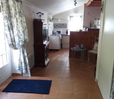 Allas-Bocage Bed & Breakfast | Les Demeures de la Laigne