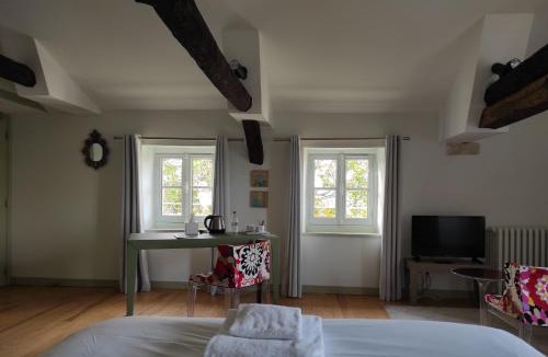 Azay-le-Brule Hotel | Les Demeures de Valette