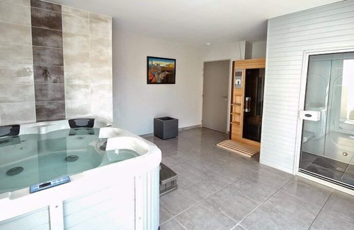 Elne Apartment | Les Demeures Torrellanes H7 Pavilion T3 in a residence