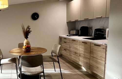 Carcassonne Apartment | Les demoiselles de la tour with terrace