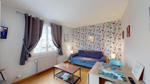 Veuves Bed & Breakfast | Les deux anes