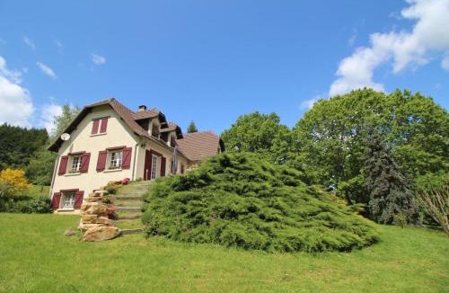Saint-Denis-des-Murs Bed & Breakfast | Les deux chênes