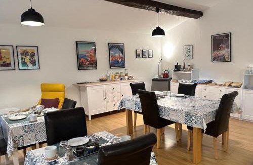 Saint-Jean-de-Paracol Bed & Breakfast | Les Deux Chevaux Chambres d’Hôtes