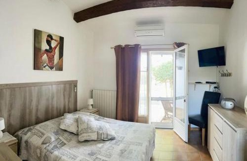 Saintes-Maries-de-la-Mer Apartment | les deux pins