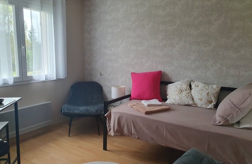 Le Ledat Bed & Breakfast | "Les deux glycines" Bed and Breakfast