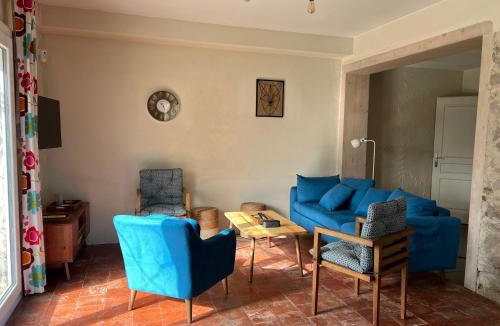 Graulhet House | Les Echos d Ailleurs