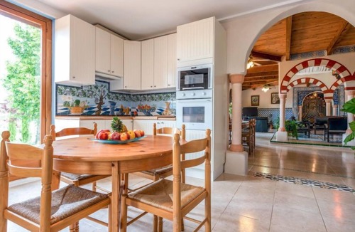 Vendemies House | Les Ecuries by Interhome