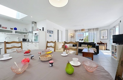 La Rogere House | Les Embruns by Interhome