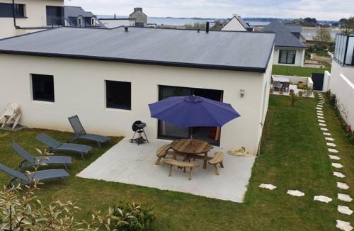 Saint-Pol-de-Leon House | LES EMBRUNS JARDIN