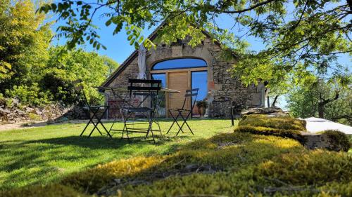 Livernon Bed & Breakfast | Les Enclos Secrets