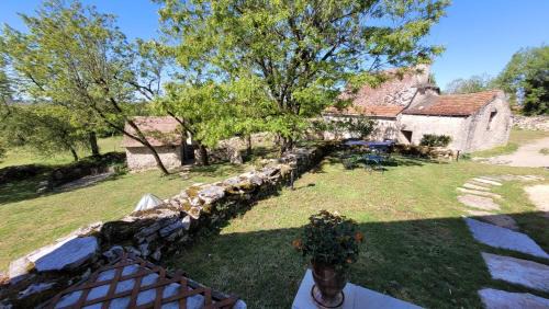 Livernon Bed & Breakfast | Les Enclos Secrets