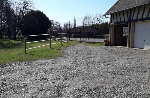 Hodeng-au-Bosc Apartment | LES ENFANTS DU MOULIN