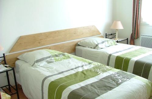 Montagnieu Bed & Breakfast | Les Enselmes