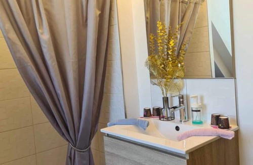 Crevecur-le-Grand Bed & Breakfast | Les Epinettes