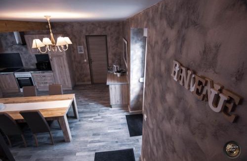 Tanis House | Les escargots du mont