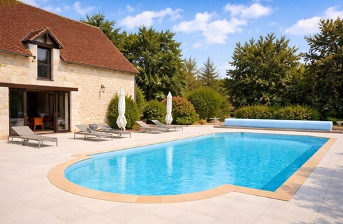 Chatillon-sur-Indre Villa | Les Essarts for 10+6 people in 2 houses