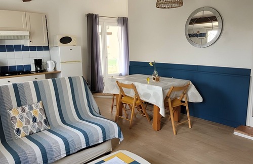 Rousson House | Les fées du gard - gîte lutin - Accommodation & Well-Being