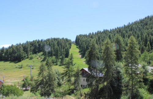 Roubion House | Les faons