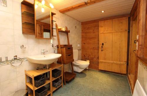 Chateau-d'Oex Apartment | Les Favrod
