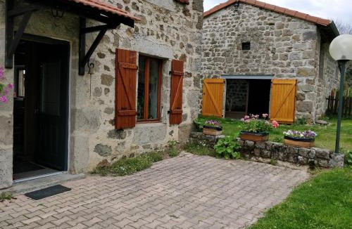 Montregard House | Les Fayettes