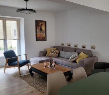 Langrune-sur-Mer House | Les filles de la mer
