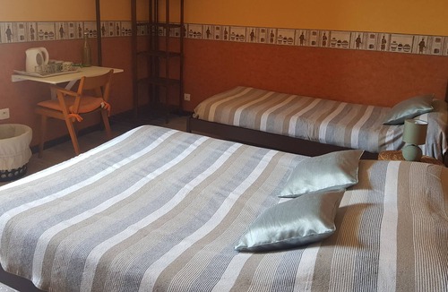 Saint-Priest-le-Betoux House | les forges de planechaud