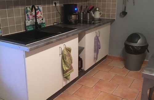 Chateauneuf-Val-Saint-Donat House | Les Cèdres, comfortable 89m2 apartment, ideal for 5 people, shared pool