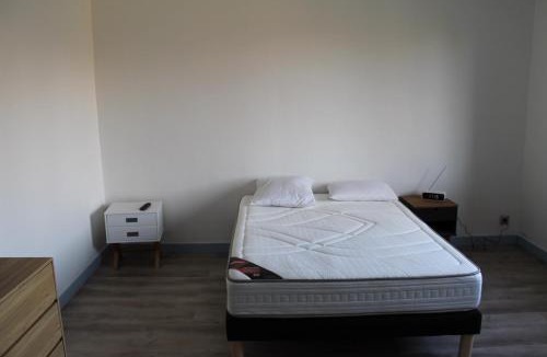 Cosne-Cours-sur-Loire House | Les Géraniums