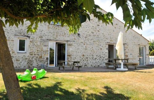 Saint-Hilaire-la-Foret House | Les Gîtes au Soleil Levant
