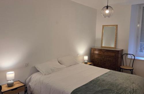 Tarascon-sur-Ariege Apartment | Les Gîtes d'Altaïr