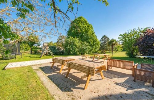 Saint-Romain-de-Benet Villa | Les gîtes du logis