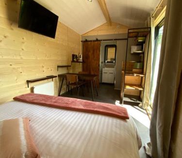 Saint-Martin-Belle-Roche House | Les gîtes de Belle Roche