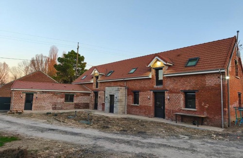 Saint-Christ-Briost Apartment | Les gîtes de Pierre