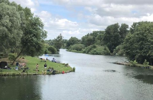 Saint-Christ-Briost Apartment | Les gîtes de Pierre