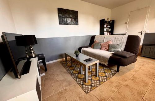 Saint-Manvieu-Norrey House | Les Gîtes de la Mare