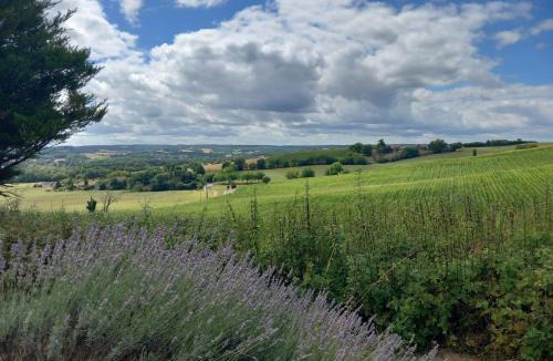 Montagrier House | Les Gîtes de La Treille