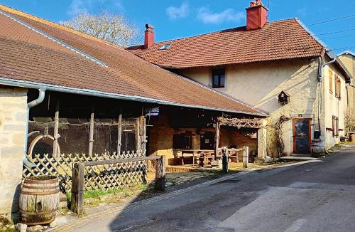 Le Larderet House | Les Gîtes Du Larderet - La Fresse