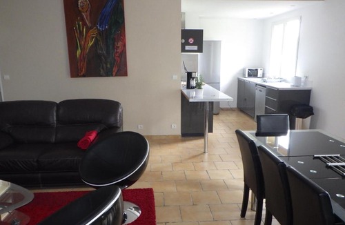 Longavesnes House | Les Gîtes Du Vieux Frêne