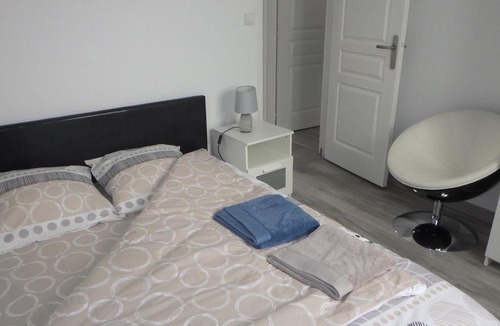 Longavesnes House | Les Gîtes Du Vieux Frêne