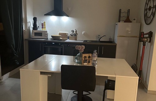 Saint-Maurice-l'Exil Condo | Les Gîtes à Sam